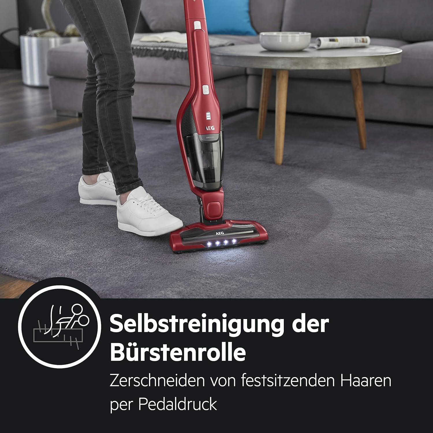 AEG Ergorapido 2in1 Akku Staubsauger, Beutellos, inkl. Tierhaardüse, bis zu 45 Min. Laufzeit, Freistehend, 180° Drehgelenk, Bürstenreinigungsfunktion, LED-Frontlichter, Rot, CX7-2-45AN